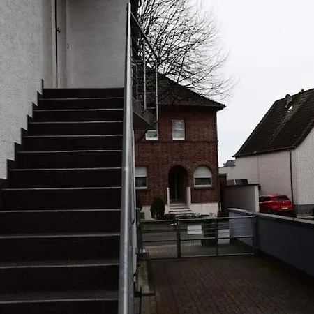 Maisonette Mit Dachterrasse - Keine Vermietung An Monteure No1 Düren - Eifel