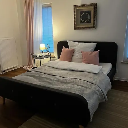 Lägenhet Maisonette Mit Dachterrasse - Keine Vermietung An Monteure No1 Düren - Eifel