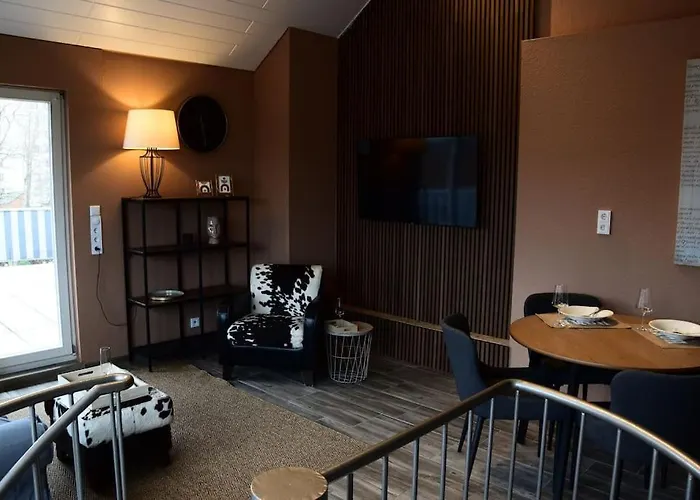 Maisonette Mit Dachterrasse - Keine Vermietung An Monteure No1 *